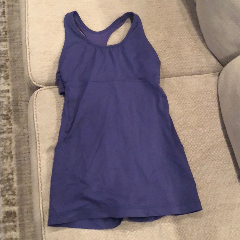 LULULEMON tank !!!